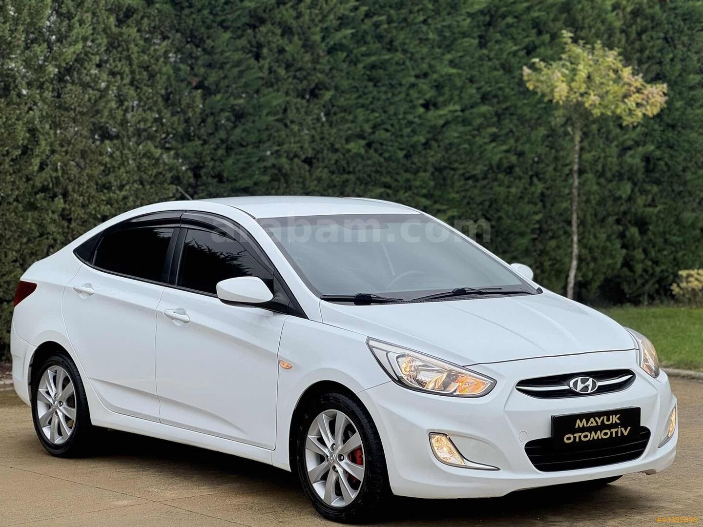 Galeriden Hyundai Accent Blue 1.6 CRDI Mode Plus 2016 Model Sakarya 166.000 km Beyaz 4
