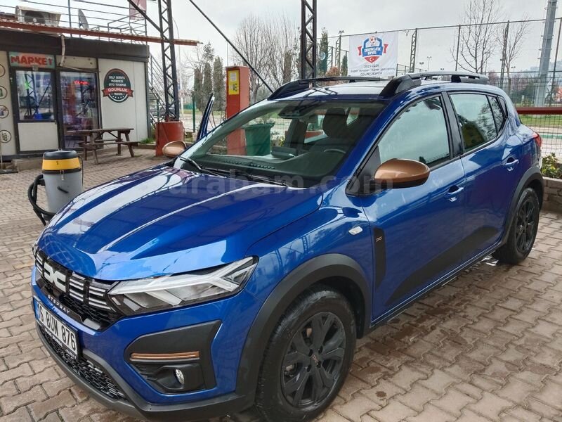 Sahibinden Dacia Sandero 1.0 TCe Extreme 2025 Model Bursa 13.750 km Mavi (metalik) 1