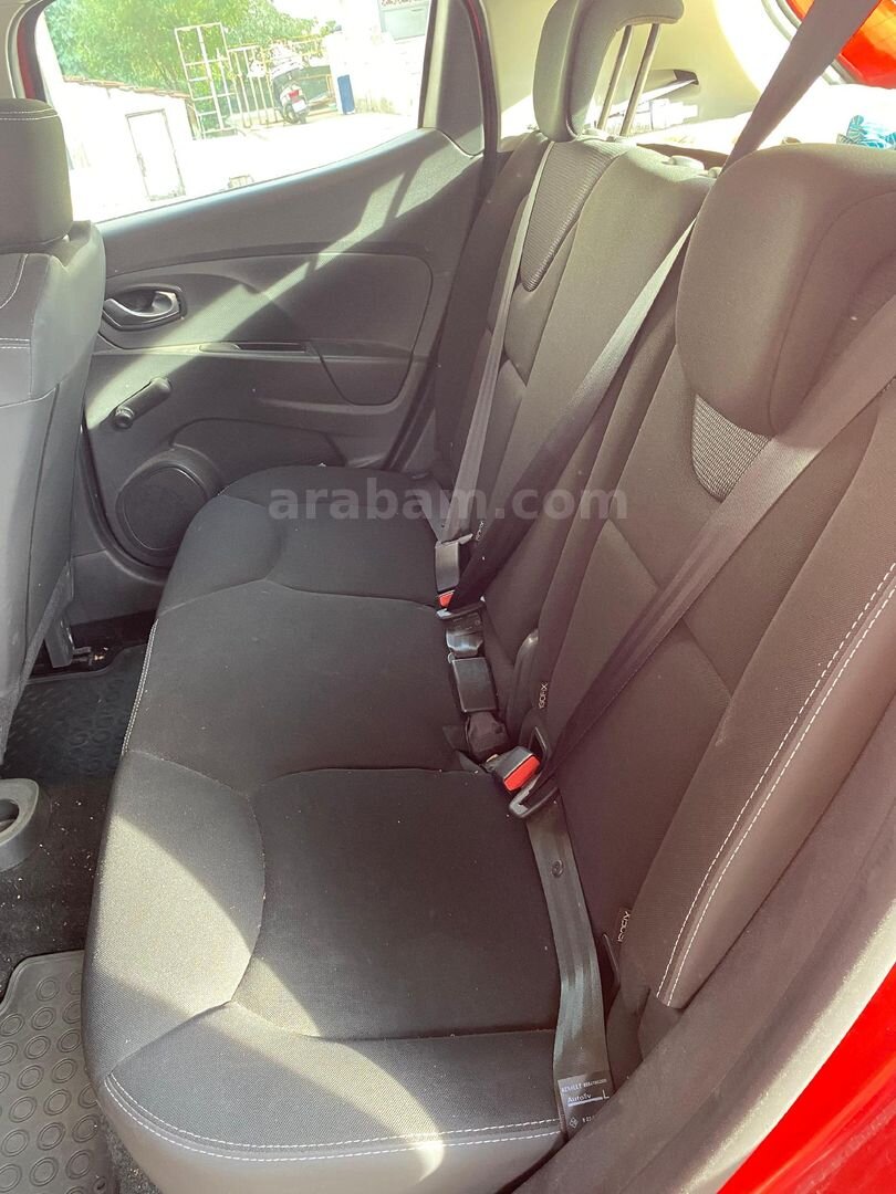 Galeriden Renault Clio 1.2 Joy 2019 Model İstanbul 48.000 km Kırmızı 5