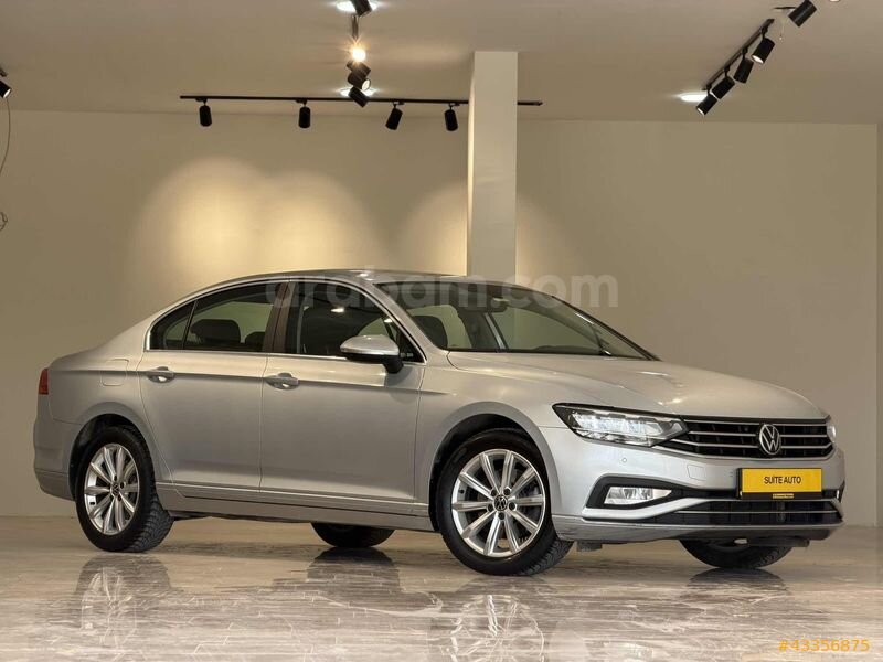 Galeriden Volkswagen Passat 1.5 TSi Business 2022 Model Ankara 149.000 km Gri