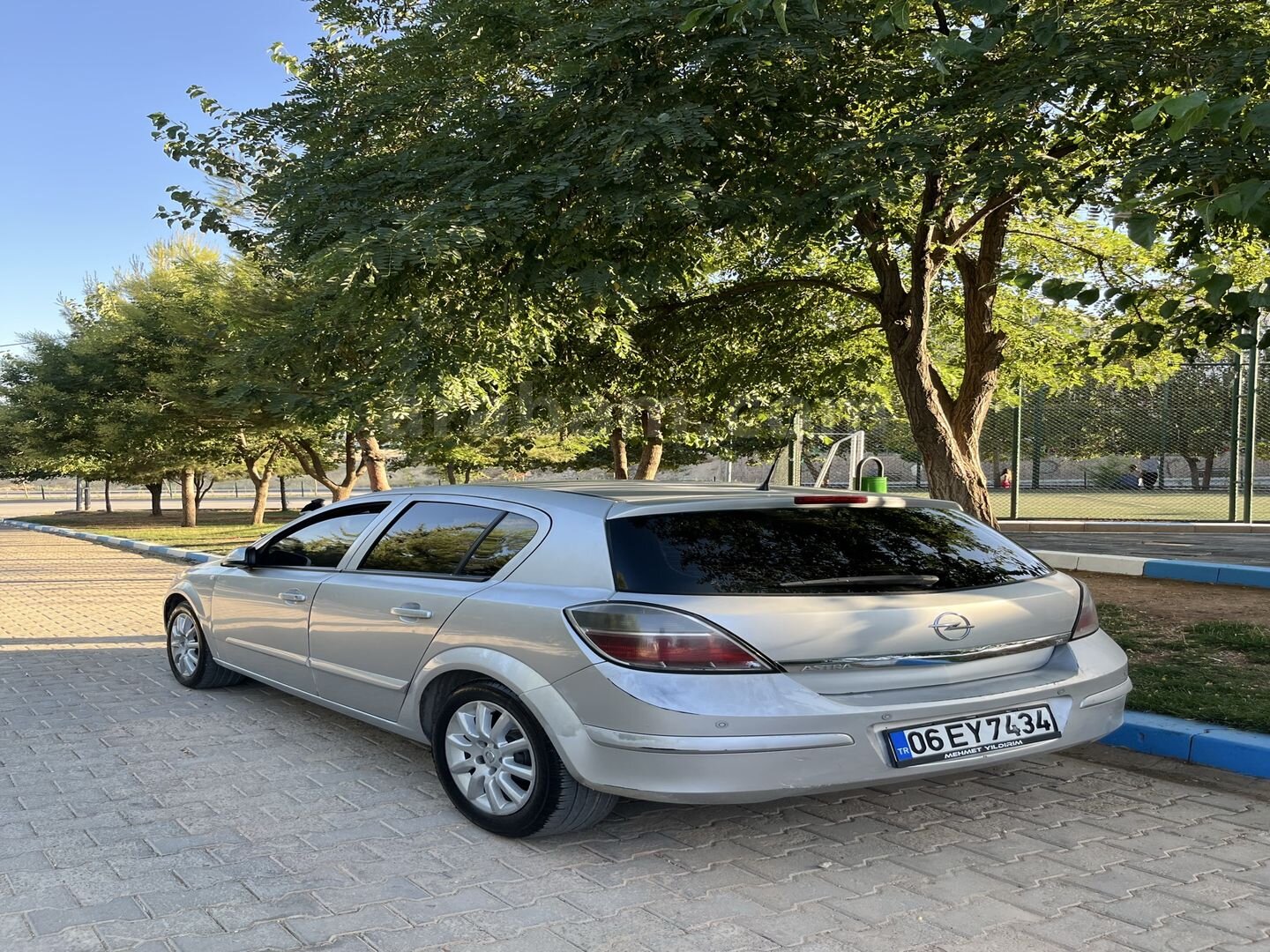 Sahibinden Opel Astra 1.6 Cosmo 2008 Model Adıyaman 200.000 km Gri 1