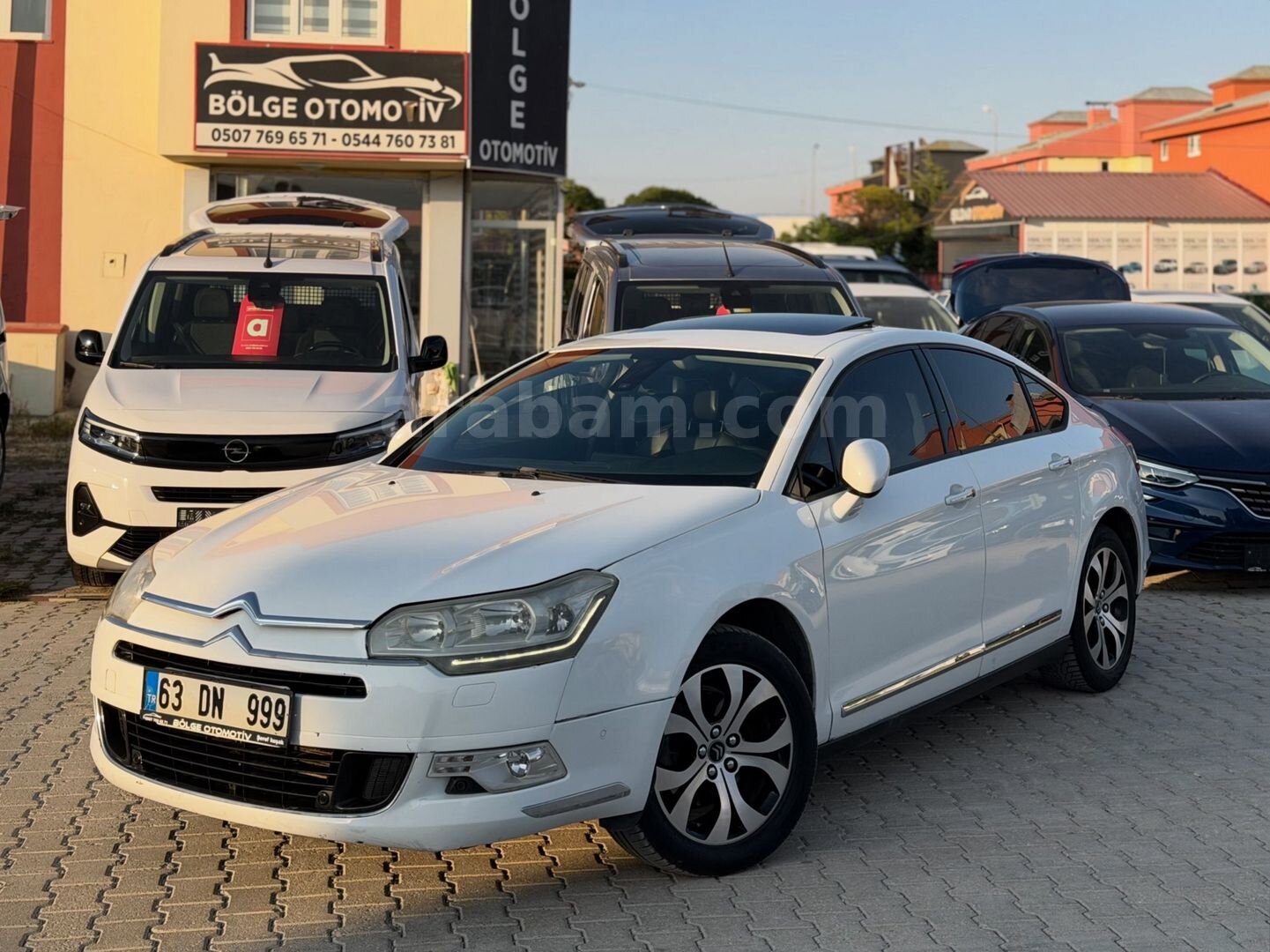 FUL+FUL DERİ KOLTUK LED SANRUF HATASIZ AYARINDA Citroen C5 1.6 HDi Executive 2012 Model Van 1