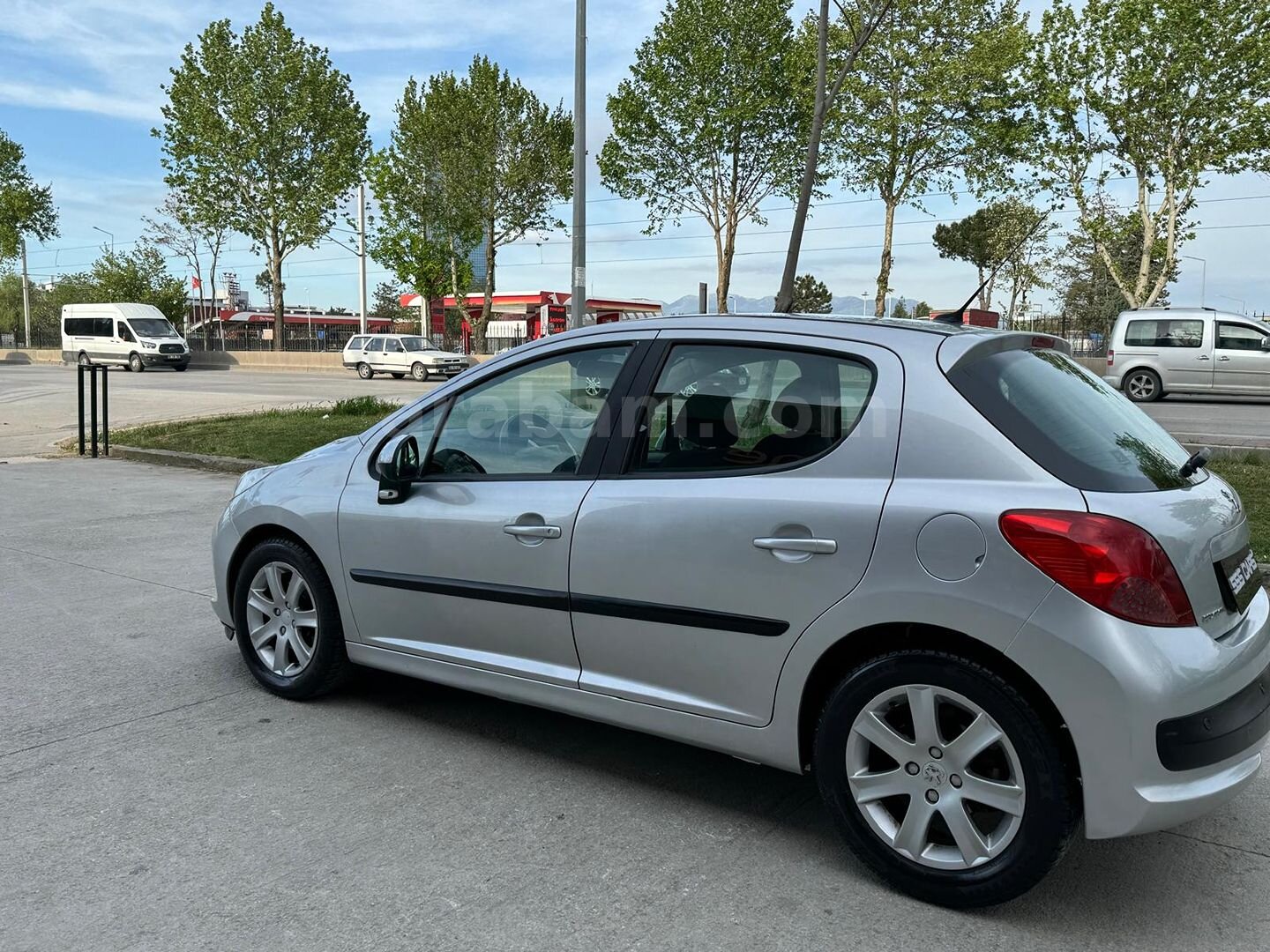 SSS CARS TAM OTOMATİK VİTES 1.6 MOTOR 120 HP SADECE 131 BİNDE 7