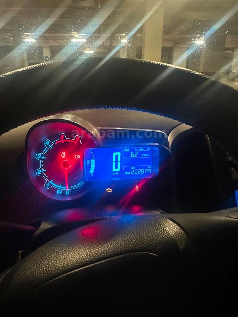 Sahibinden Chevrolet Aveo 1.3 D LT 2012 Model Balıkesir 203.000 km Beyaz 3