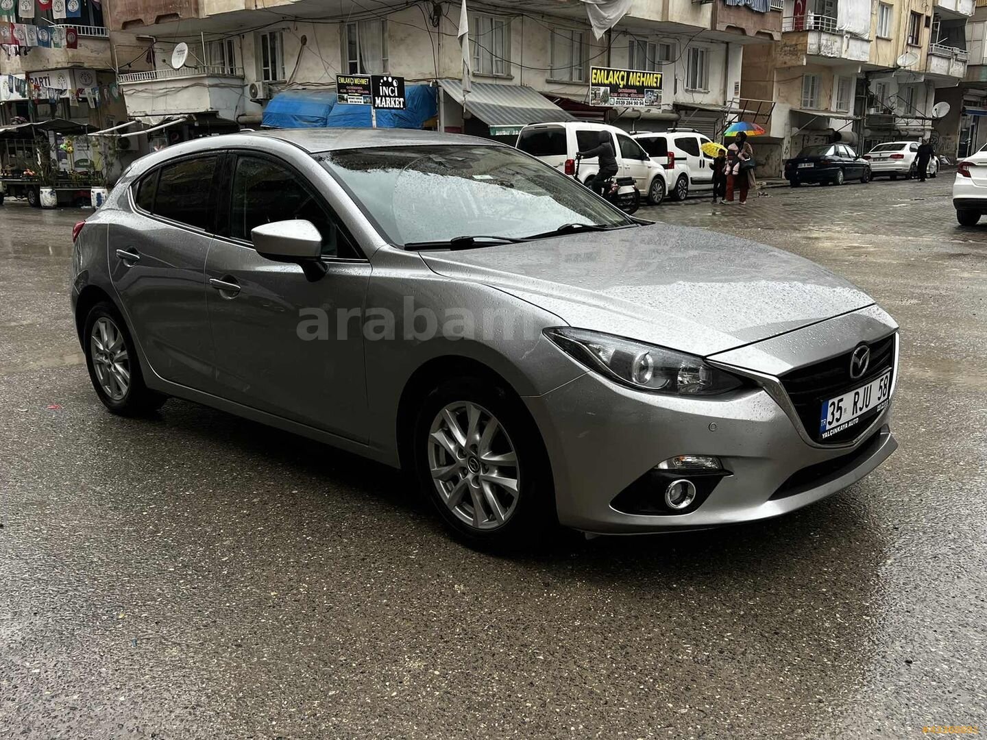 Galeriden Mazda 3 1.5 SkyActive-G Reflex 2014 Model Şanlıurfa 158.000 km Gri 3