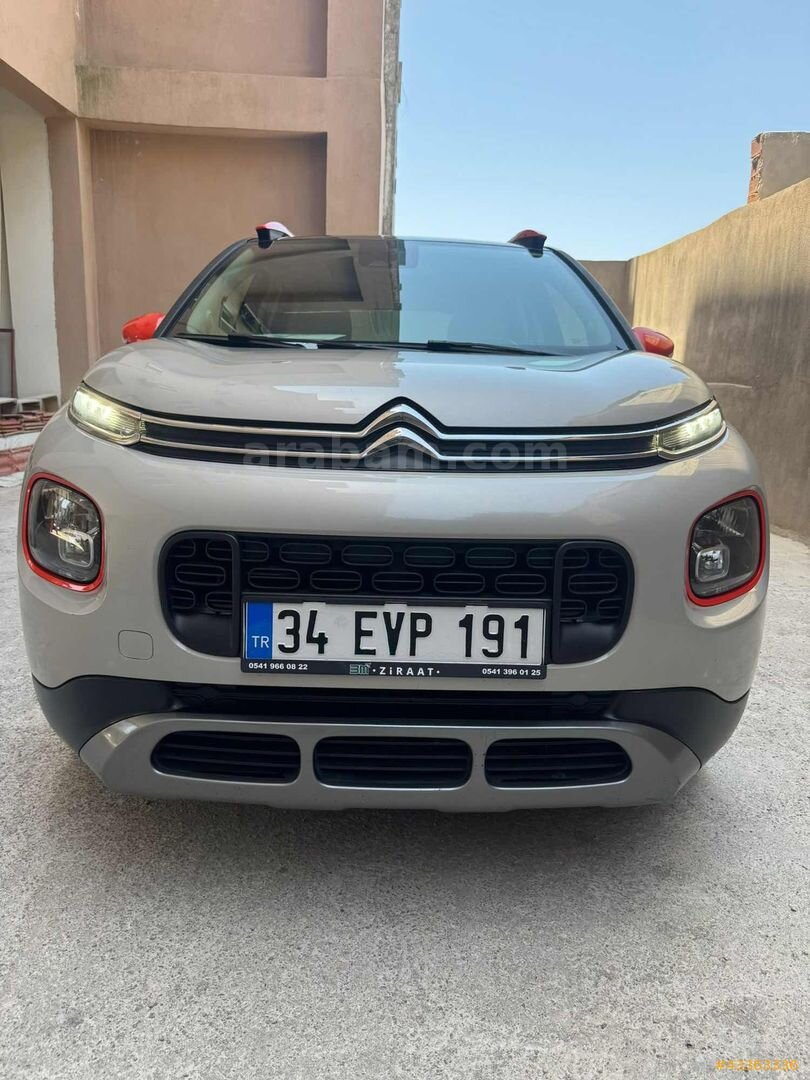 Galeriden Citroen C3 Aircross 1.2 PureTech Shine 2017 Model İzmir 163.000 km Kırmızı 2