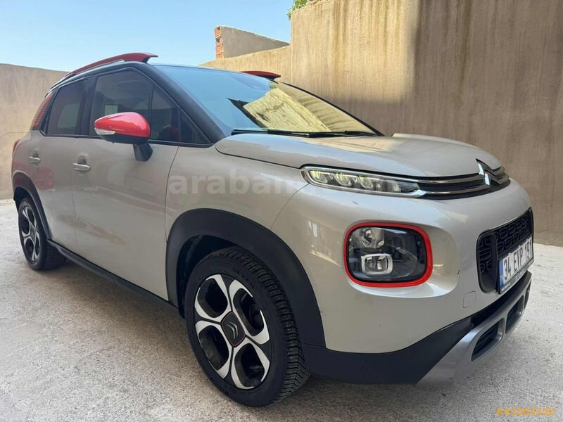 Galeriden Citroen C3 Aircross 1.2 PureTech Shine 2017 Model İzmir 163.000 km Kırmızı