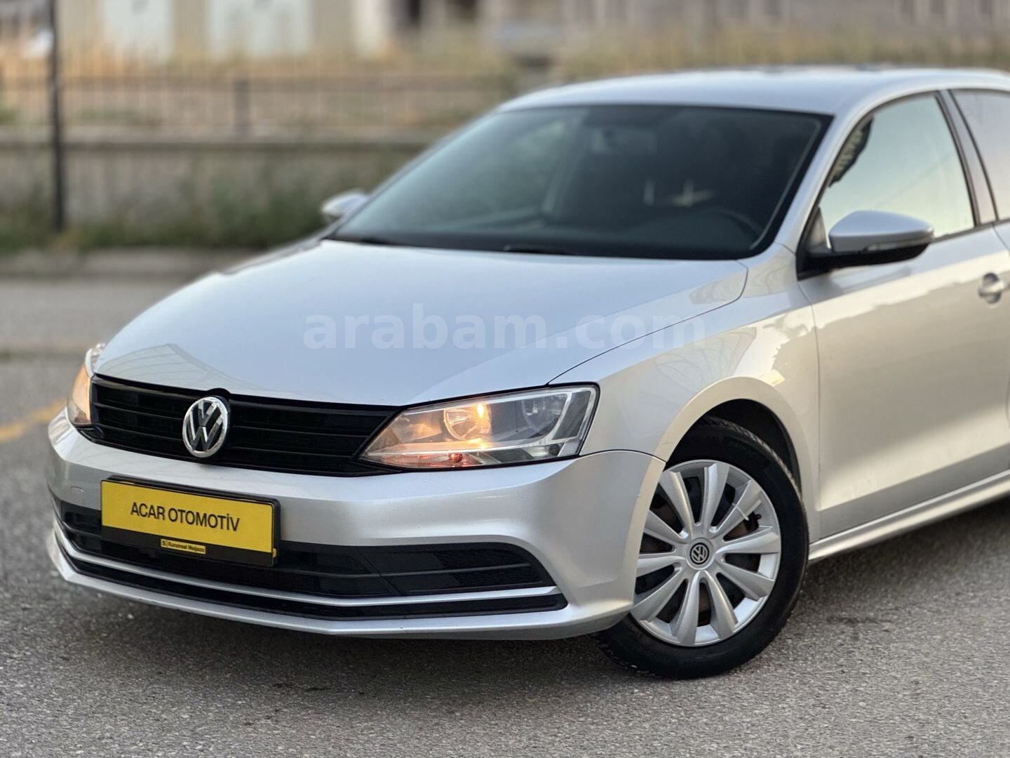 Galeriden Volkswagen Jetta 1.2 TSi BlueMotion Trendline 2015 Model Erzurum 169.491 km Gri 2