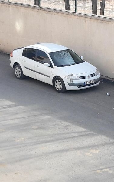 Sahibinden Renault Megane 1.5 dCi Sportway 2006 Model Ağrı 480.000 km Beyaz