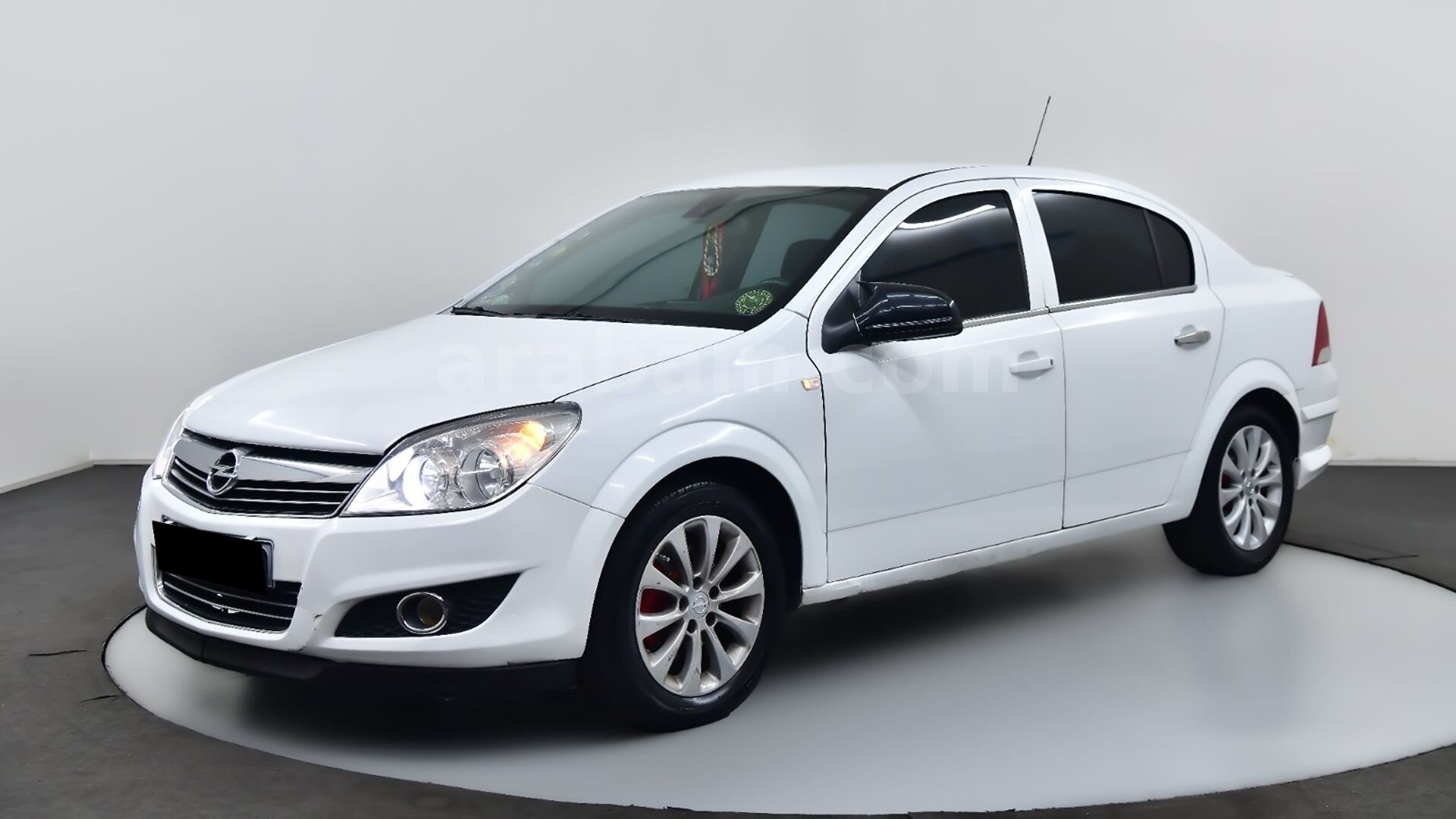 Galeriden Opel Astra 1.3 CDTI Enjoy Elegance 2010 Model İstanbul 324.000 km Beyaz 3