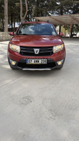 Galeriden Dacia Sandero 1.5 dCi Stepway 2015 Model Burdur 188.000 km Kırmızı