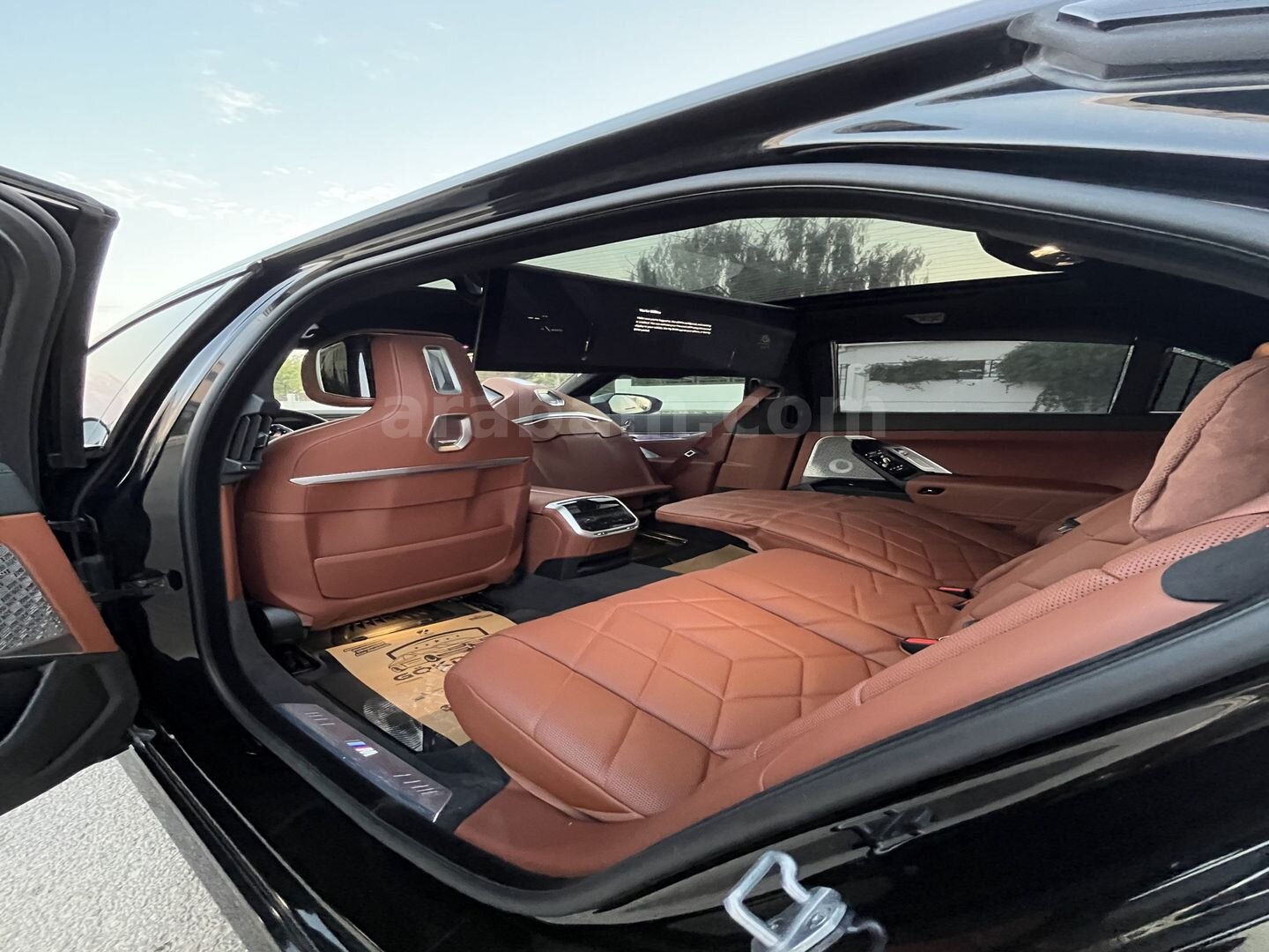 Galeriden BMW 7 Serisi 740d xDrive M Excellence 2024 Model Aksaray 20.000 km Siyah 7