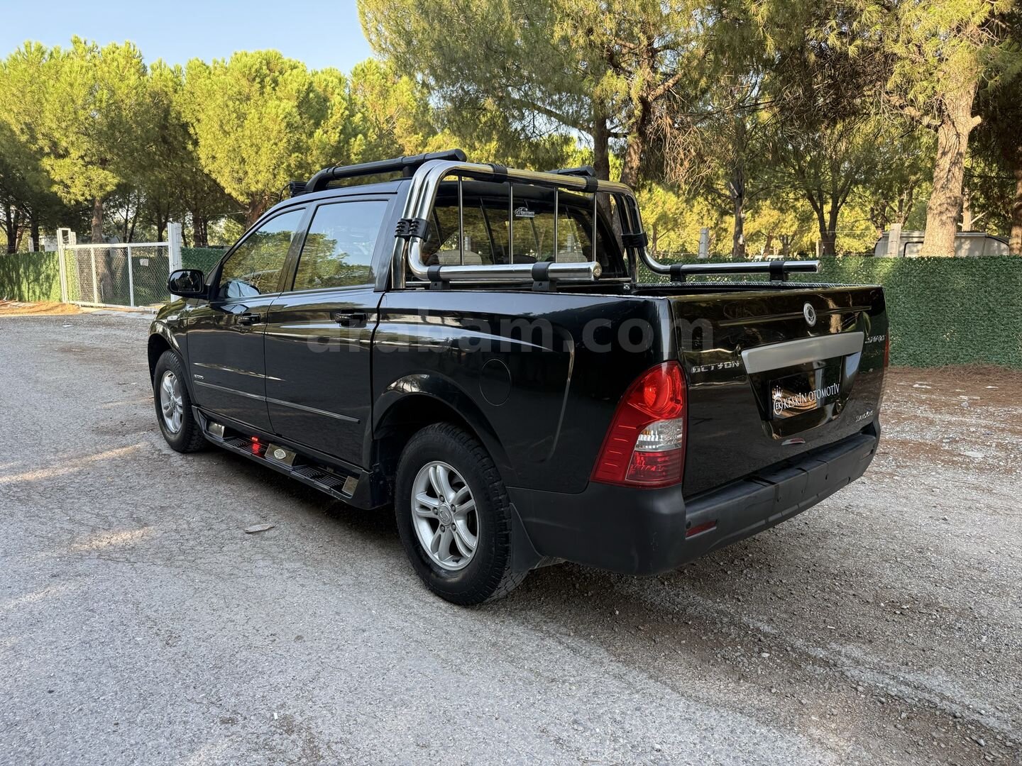 Galeriden KGM SsangYong Actyon Sports 2.0 SXDI 4x2 2008 Model Manisa 248.000 km Siyah 6