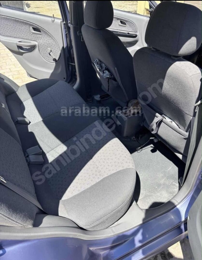 Sahibinden Kia Rio 1.5 Trend 2005 Model Yalova 89.000 km Lacivert 7