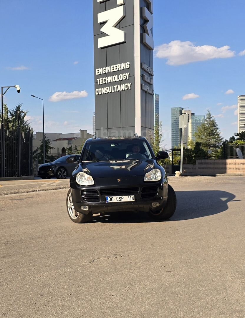 Sahibinden Porsche Cayenne 4.5 S 2004 Model 296.000 km Siyah 1