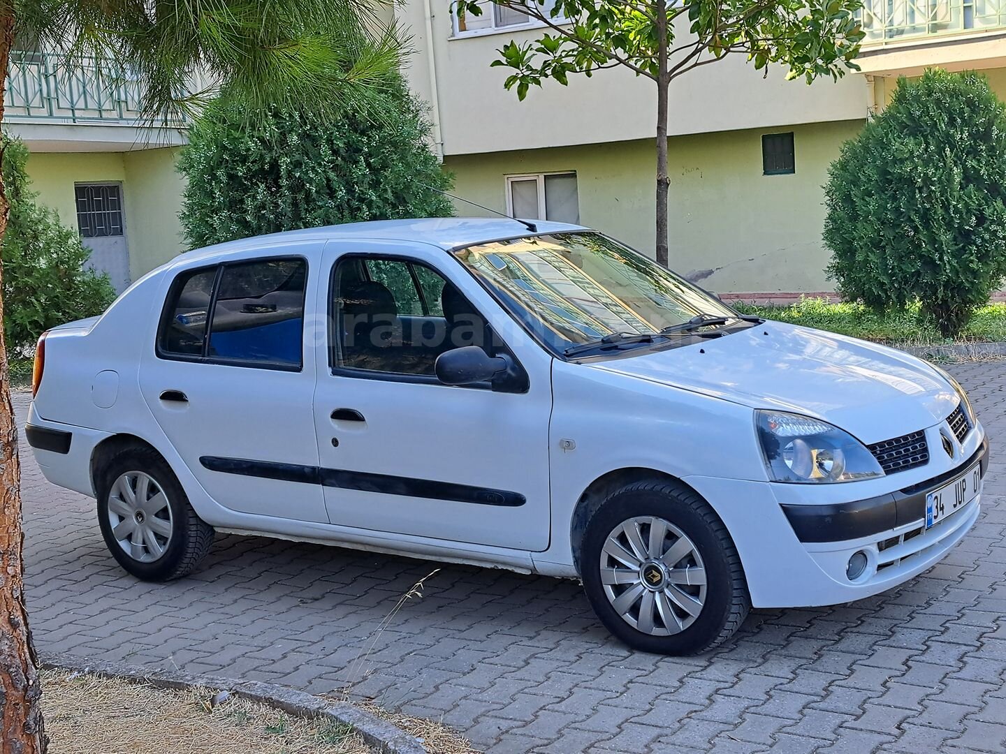 Sahibinden Renault Clio 1.5 dCi Authentique 2004 Model 2