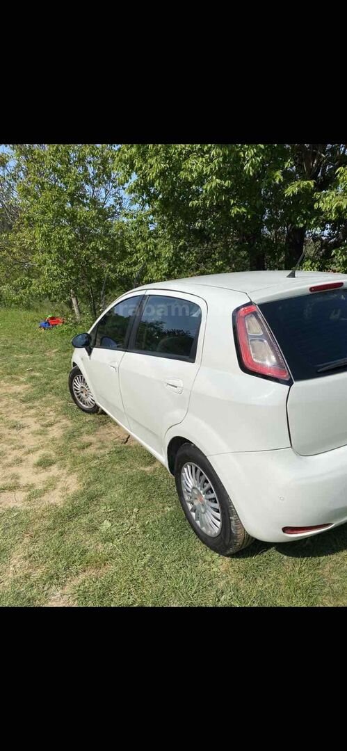 Sahibinden Fiat Punto 1.2 Popstar 2014 Model İstanbul 172.000 km Beyaz 7