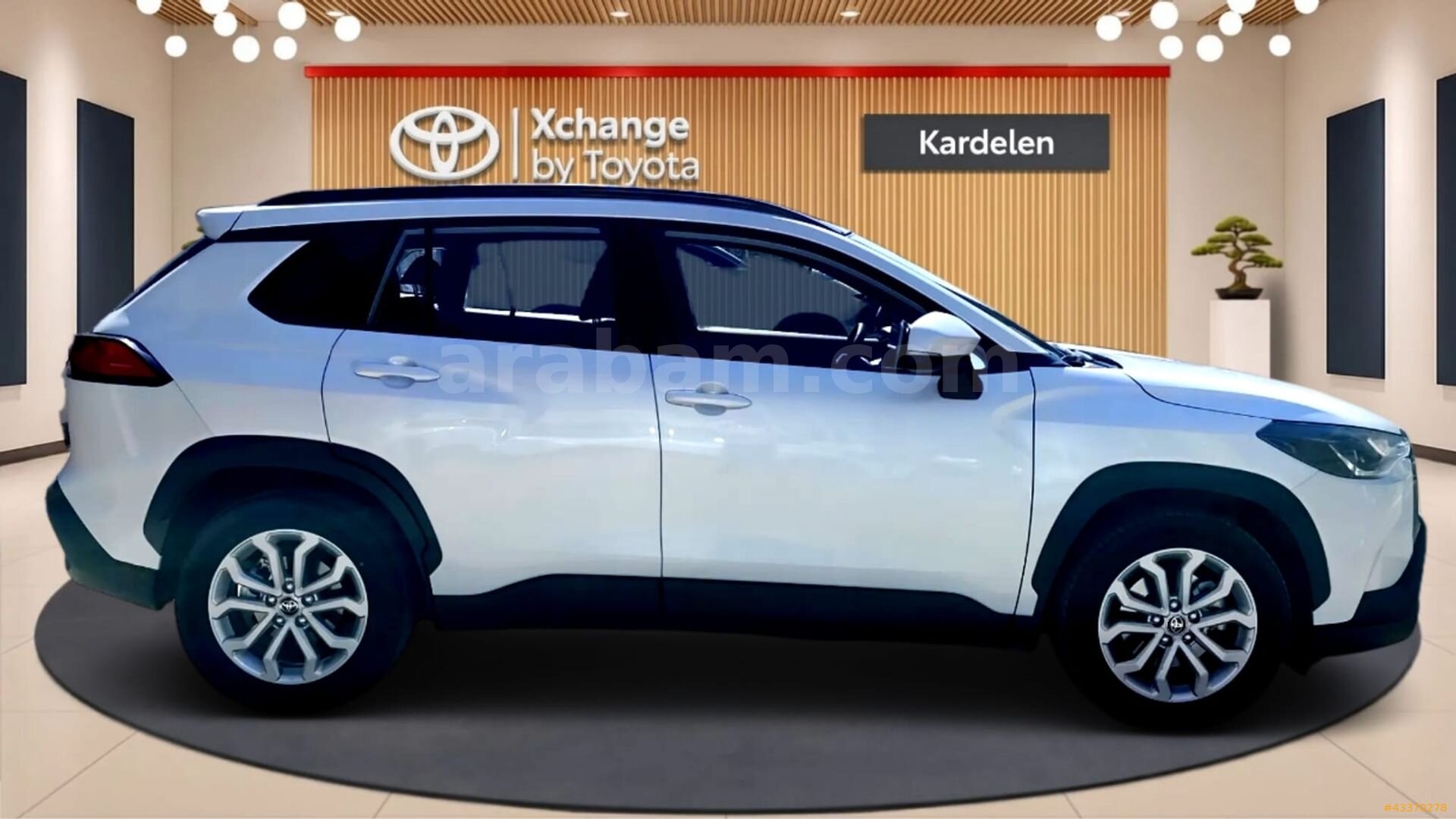 KARDELEN PLAZA TOYOTA COROLLA CROSS 2025 HYBRİD 28.000KM BOYASIZ 4