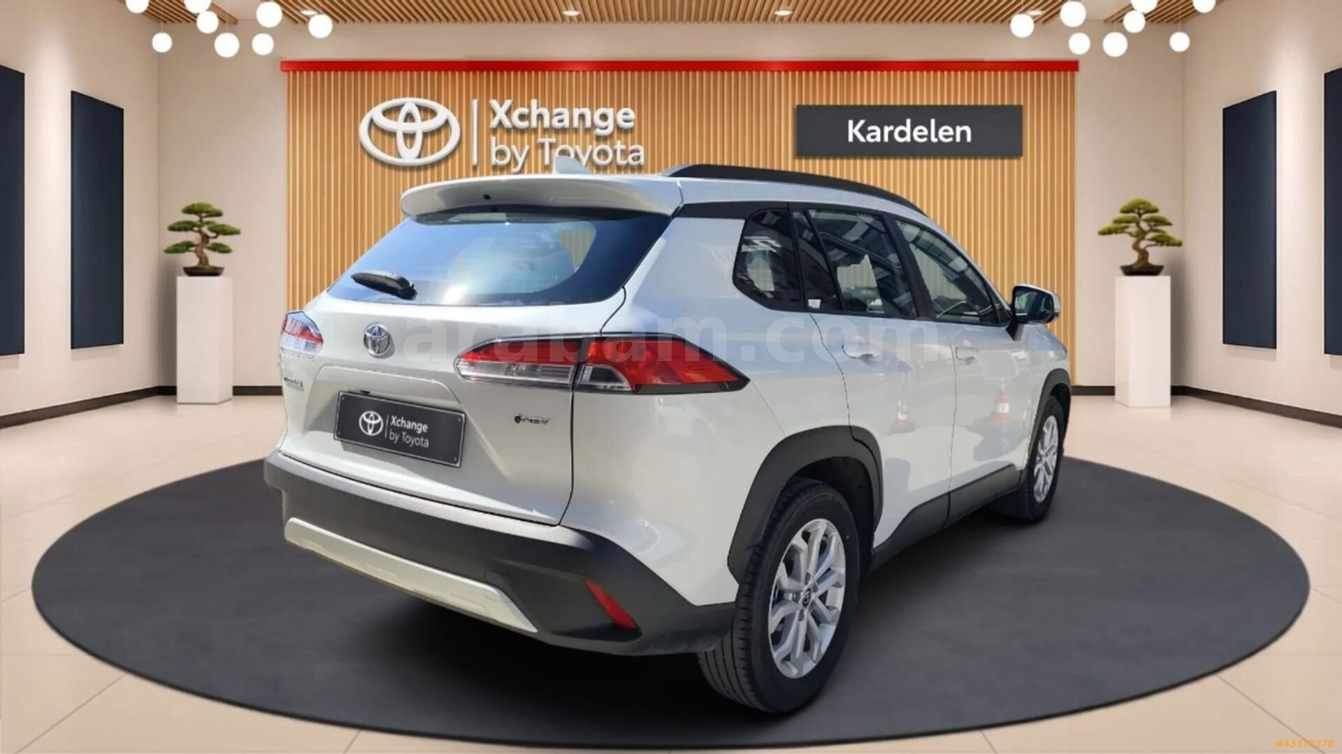 KARDELEN PLAZA TOYOTA COROLLA CROSS 2025 HYBRİD 28.000KM BOYASIZ 5
