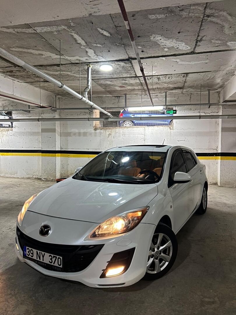 Sahibinden Mazda 3 1.6 Impressive 2011 Model İstanbul 238.000 km Beyaz 3