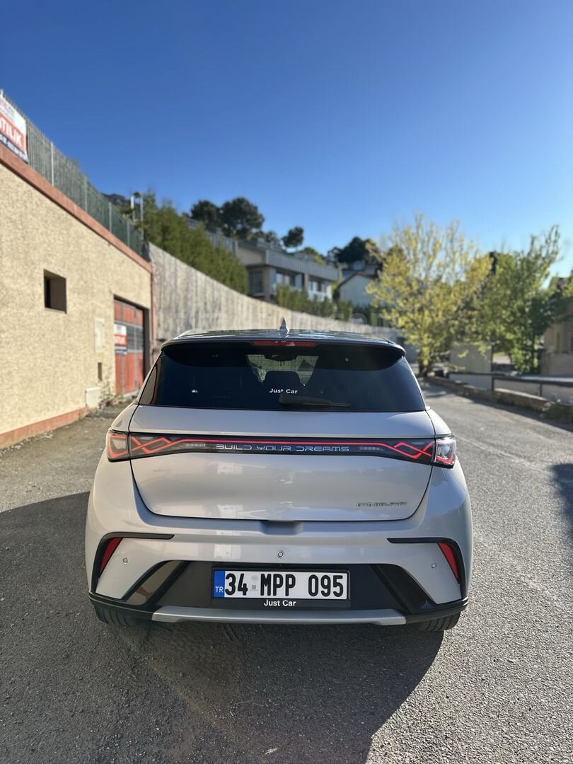 Sahibinden BYD Dolphin Design 2024 Model İstanbul 33.000 km Gri (metalik) 4