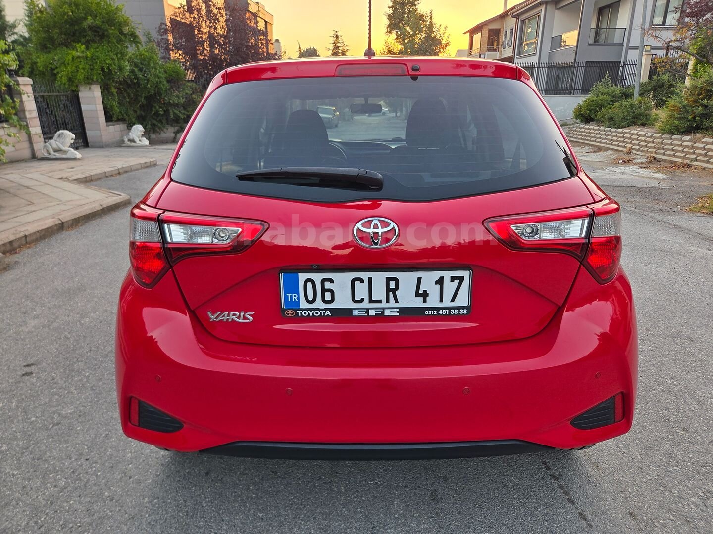 Galeriden Toyota Yaris 1.5 Fun Special 2017 Model Ankara 62.800 km Kırmızı 5