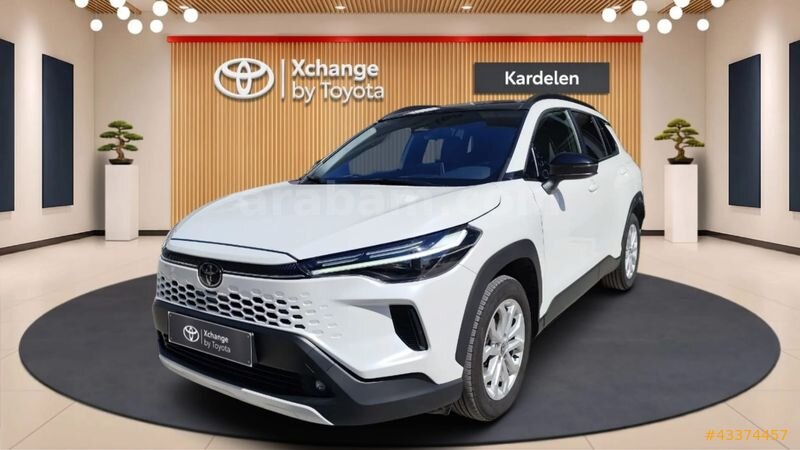 KARDELEN PLAZA TOYOTA COROLLA CROSS 2025 YENİ 21.000KM BOYASIZ