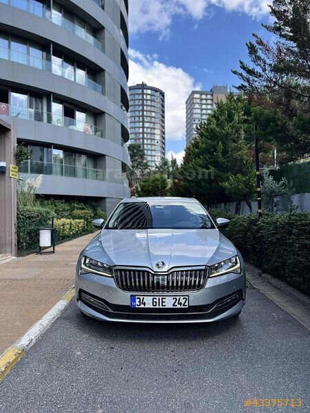 2023 SKODA SUPERB 1.5 TSI PREMIUM 82.000KM