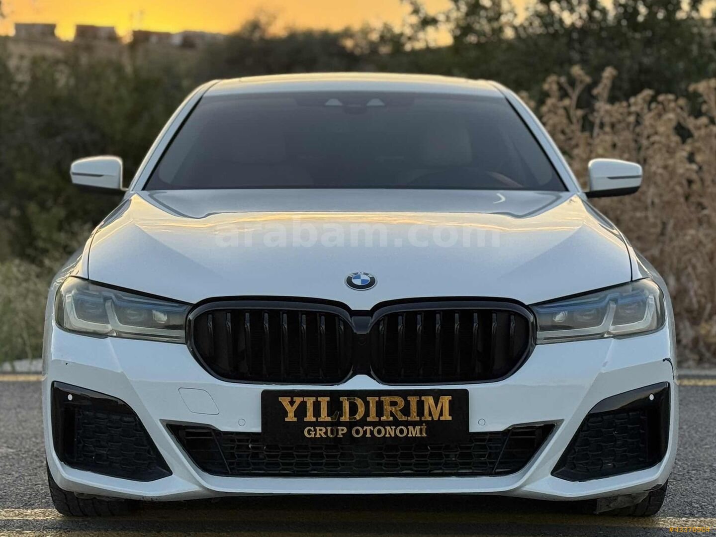 2018 MODEL 5.20i M SPORT BMW G30 1