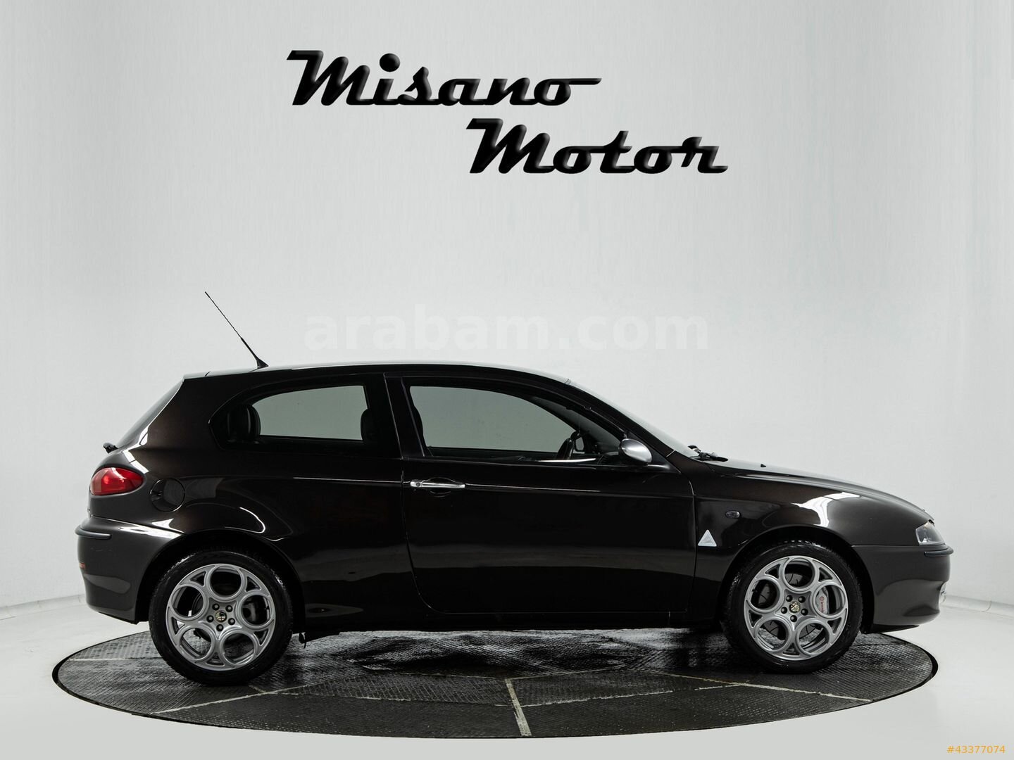 Galeriden Alfa Romeo 147 2.0 TS Distinctive 2003 Model İstanbul 208.611 km Siyah 7