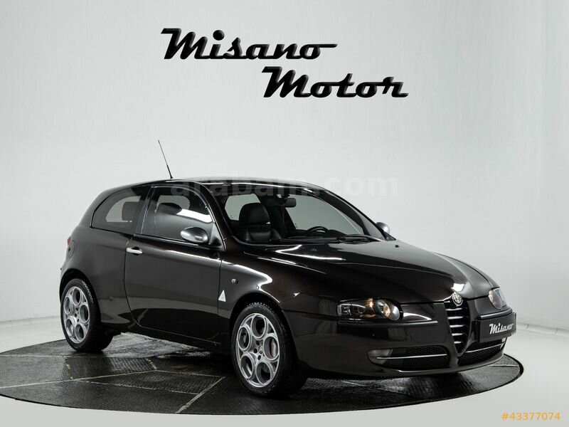 Galeriden Alfa Romeo 147 2.0 TS Distinctive 2003 Model İstanbul 208.611 km Siyah