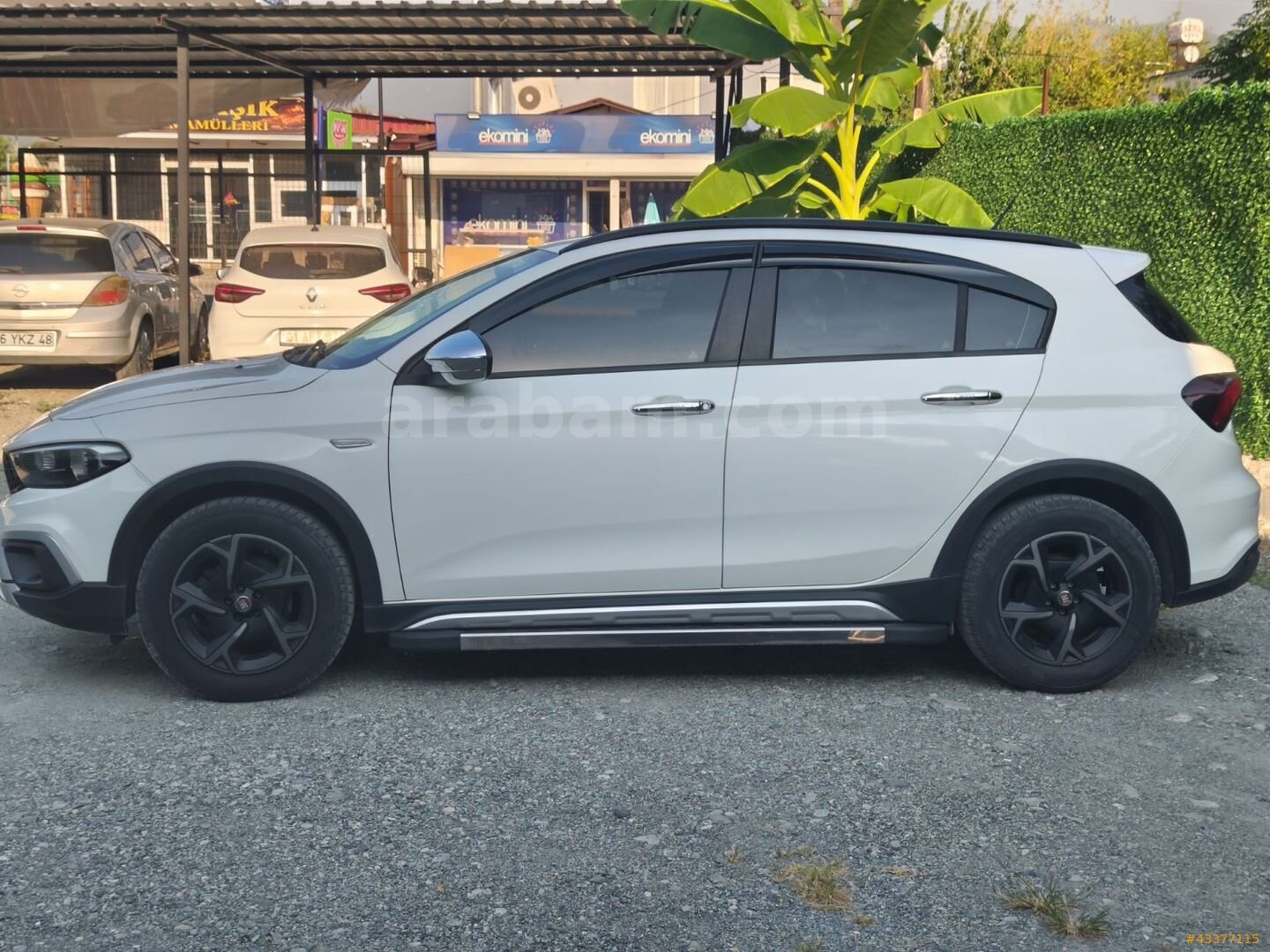 BOYASIZ HATASIZ(2024)57000 KM BENZİN AKSESUARLI(SUV) EGEA CROSS 5