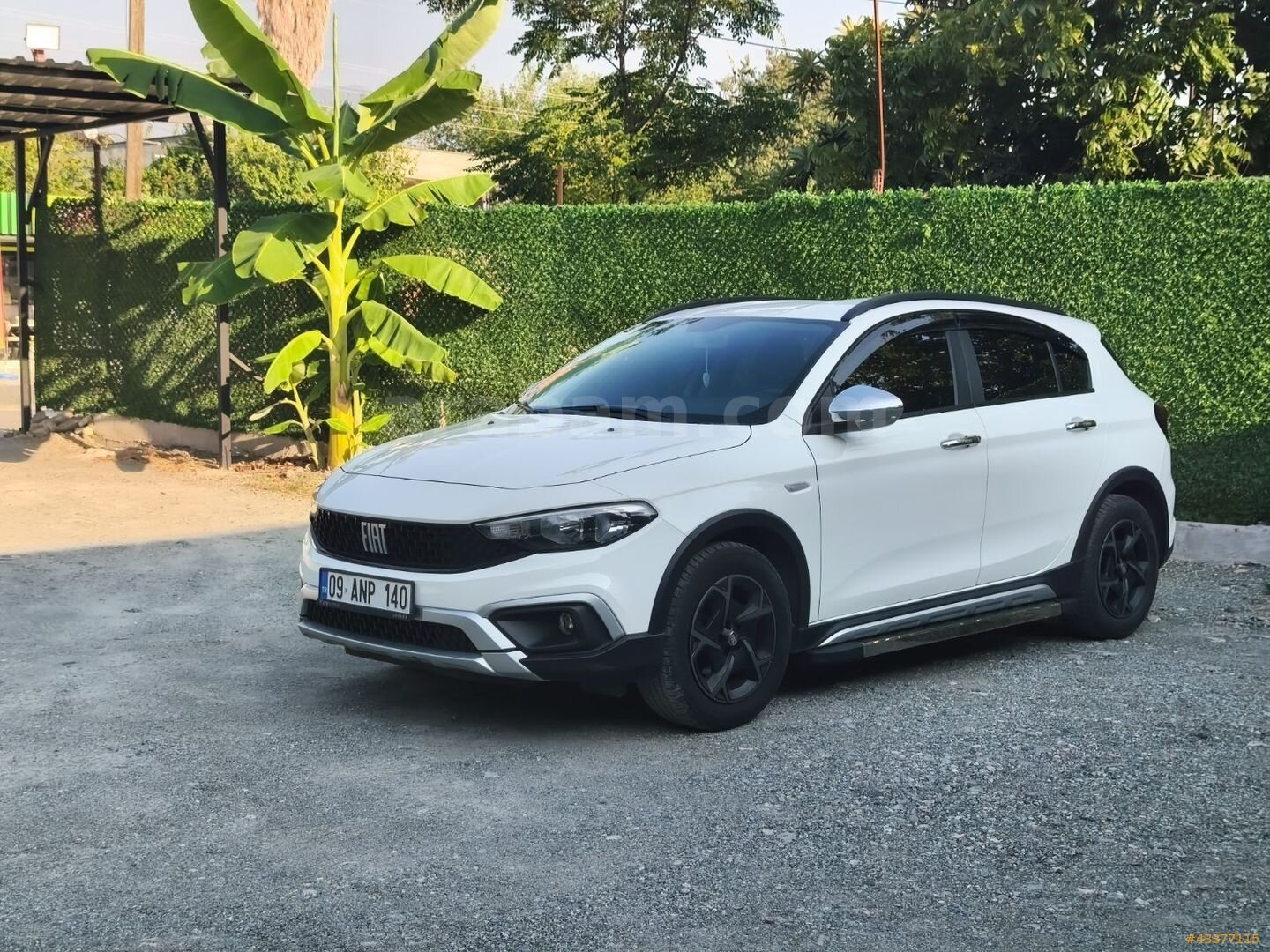 BOYASIZ HATASIZ(2024)57000 KM BENZİN AKSESUARLI(SUV) EGEA CROSS 6