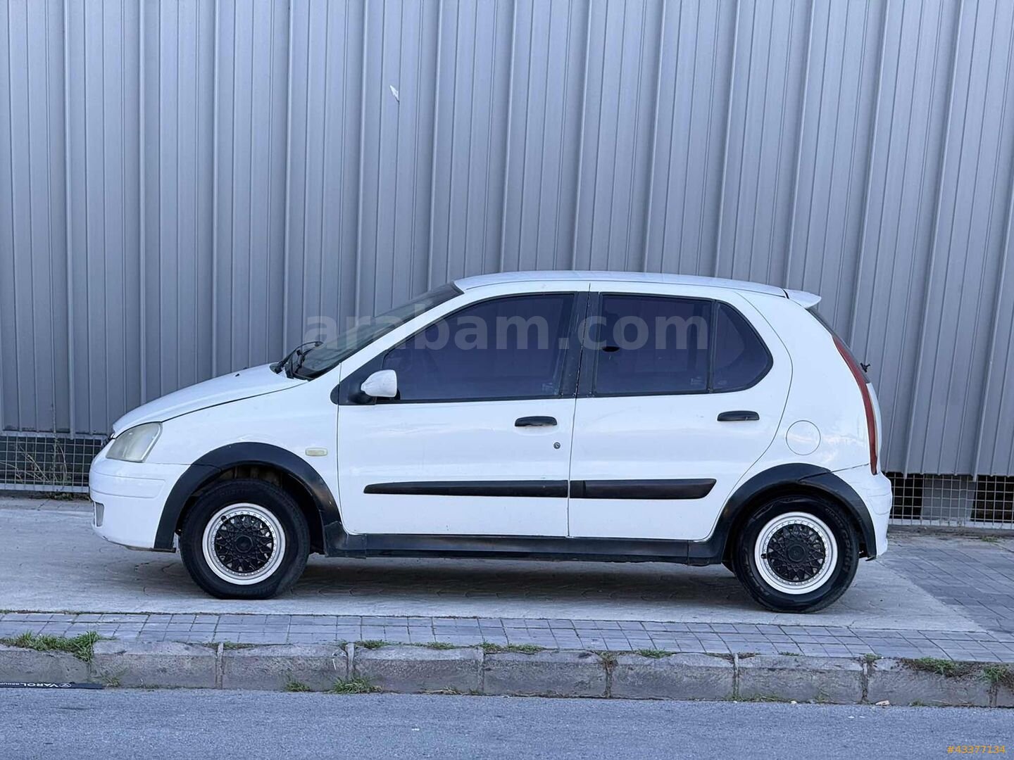 Galeriden Tata Indica 1.4 Basic 2006 Model Kayseri 173.000 km Beyaz 5