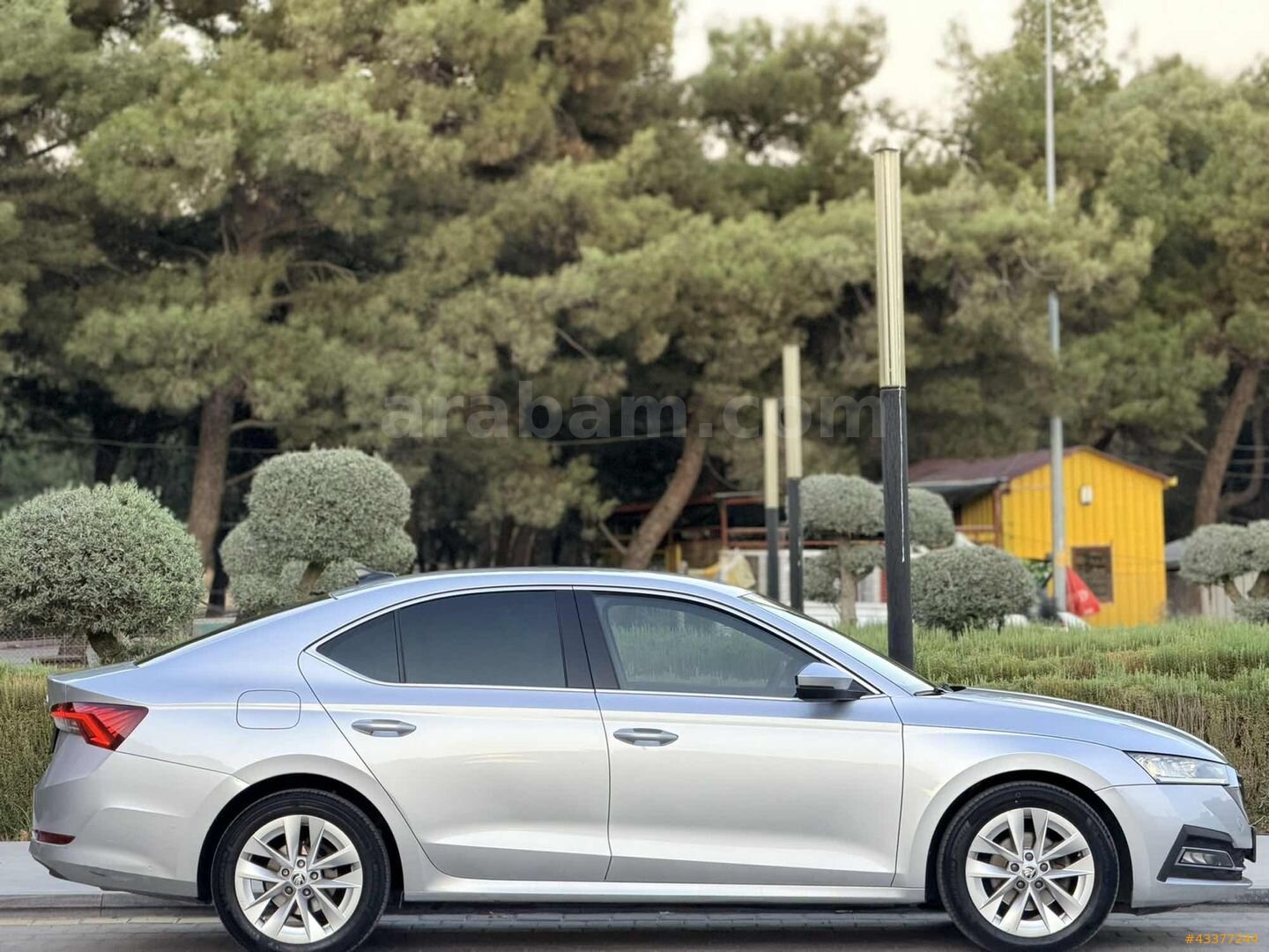 Galeriden Skoda Octavia 1.5 e-Tec Premium 2021 Model İzmir 241.000 km Gri 6