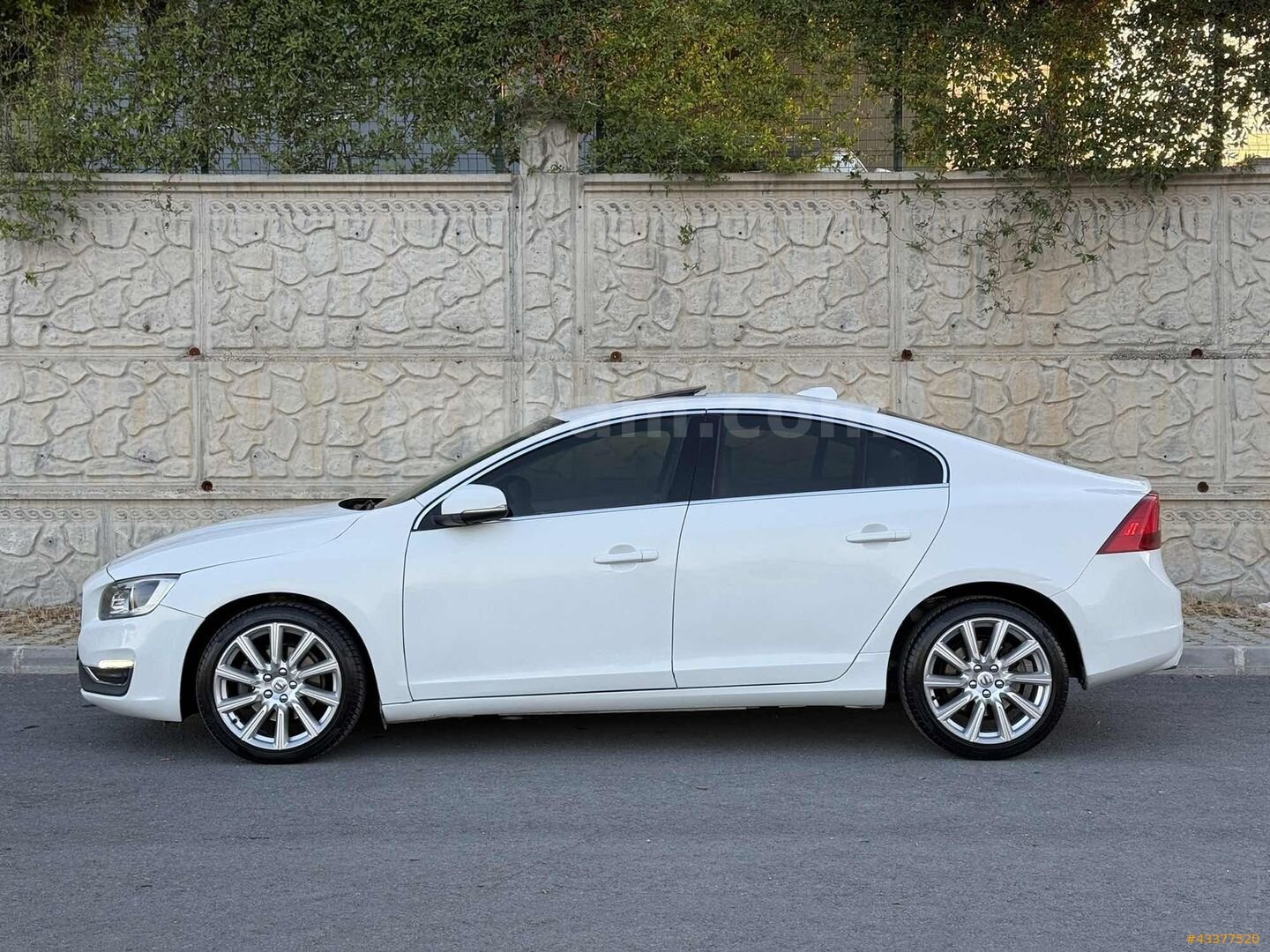TNC MOTORS'DAN 2015. OTOMATİK VOLVO S60 ADVENCE SANRUFFLU 4