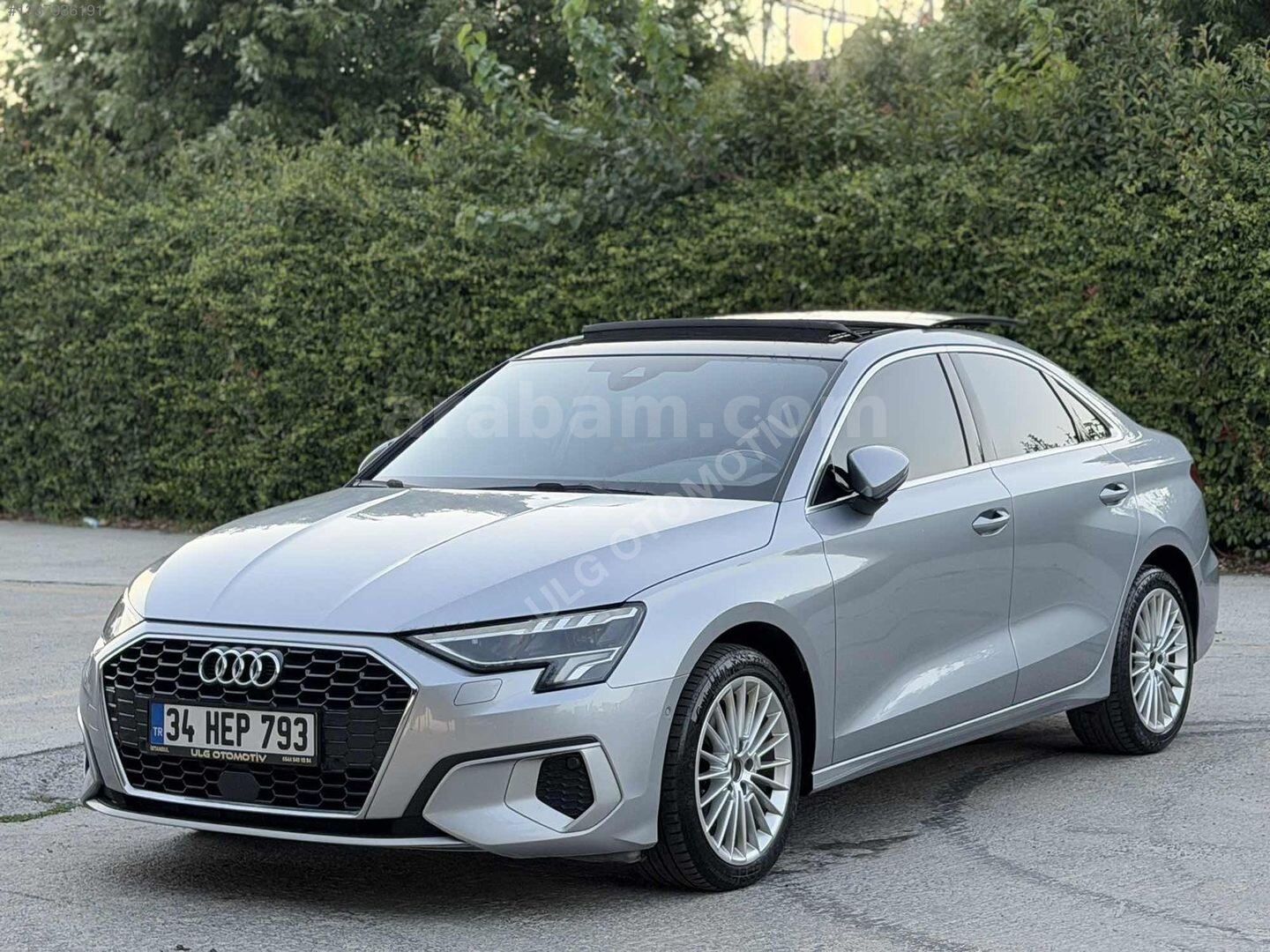 Galeriden Audi A3 Sedan 35 TFSI Advanced 2023 Model İstanbul 137.000 km Gri 2