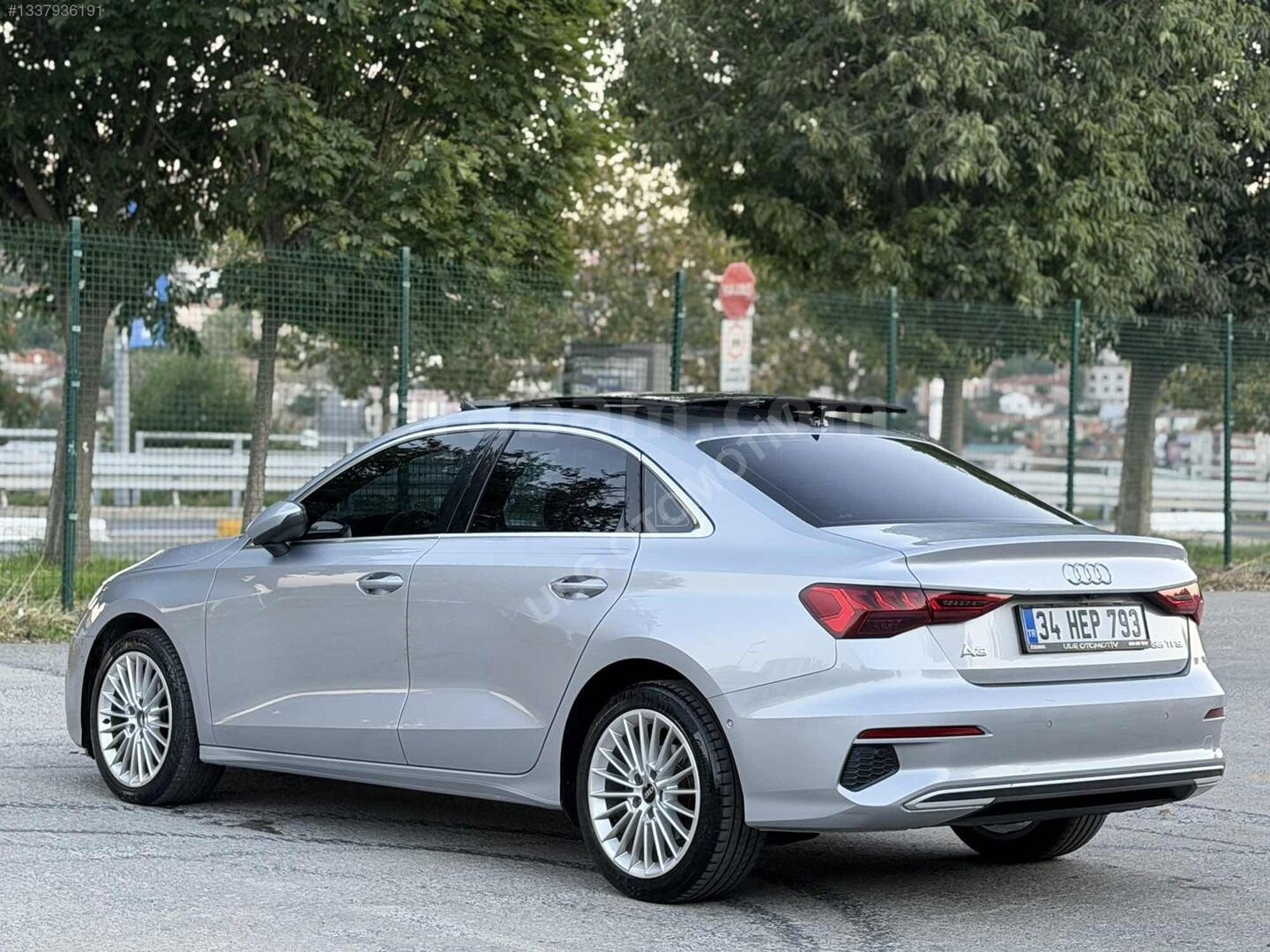 Galeriden Audi A3 Sedan 35 TFSI Advanced 2023 Model İstanbul 137.000 km Gri 6