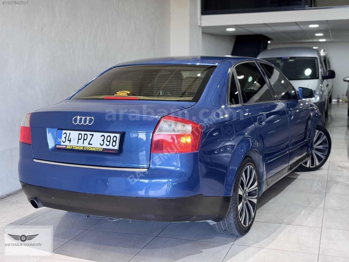 Galeriden Audi A4 Sedan 2.0 2002 Model İstanbul 304.000 km Mavi 6