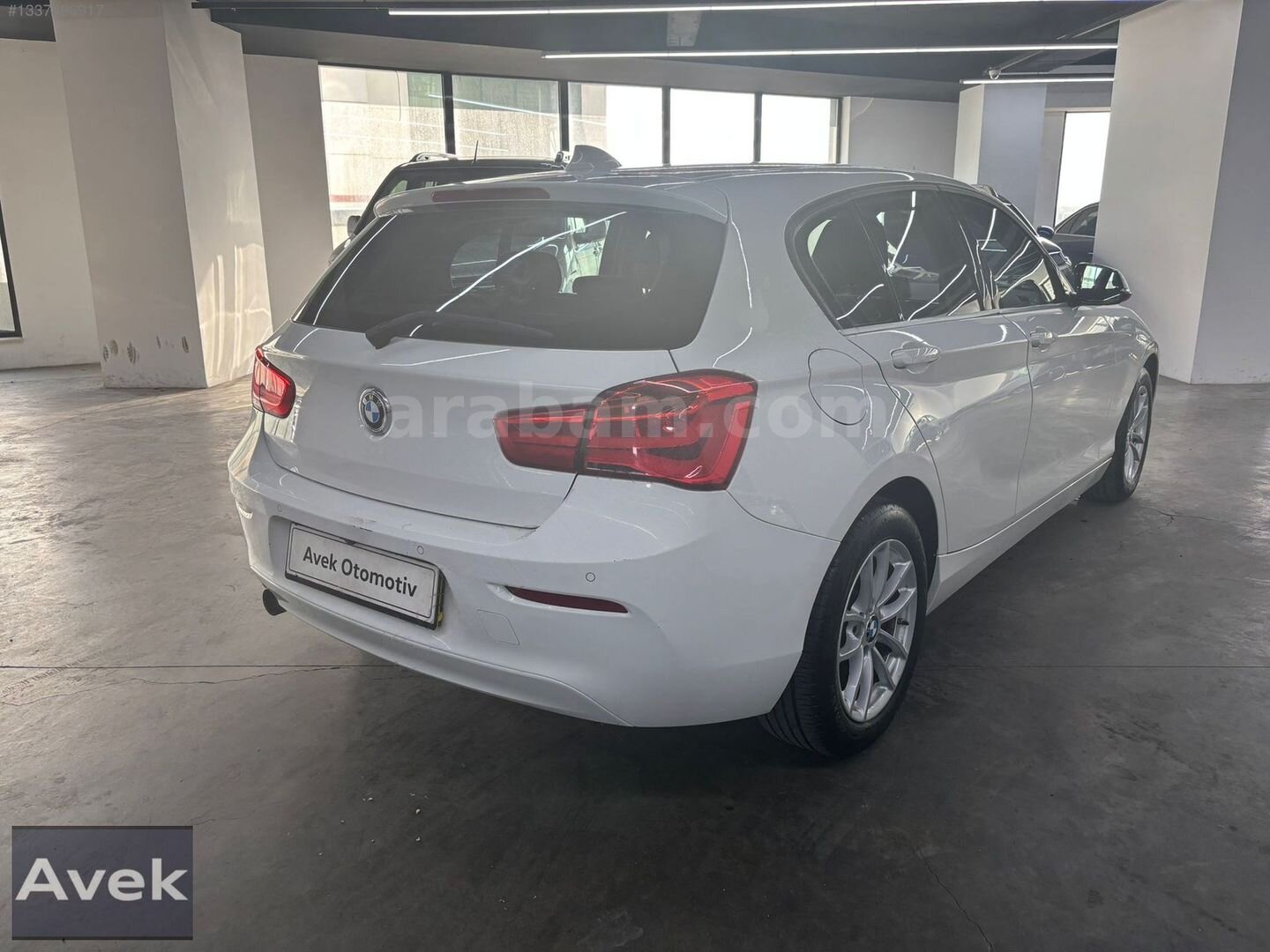 AVEK OTOMOTİV'DEN DÜŞÜK KM BMW 118İ PURE 5