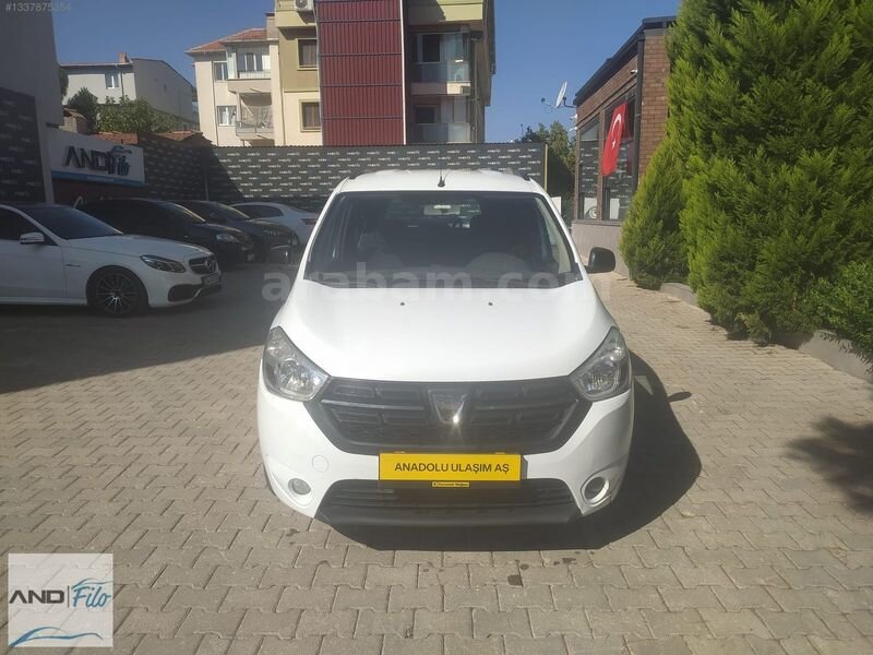 Lodgy 1.5 DCI Laureate (7 Koltuk) 1