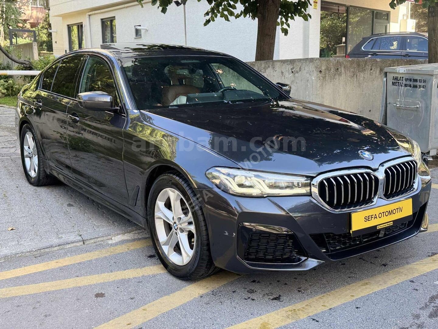 Galeriden BMW 5 Serisi 520i M Sport 2023 Model İstanbul 95.000 km Gri 4