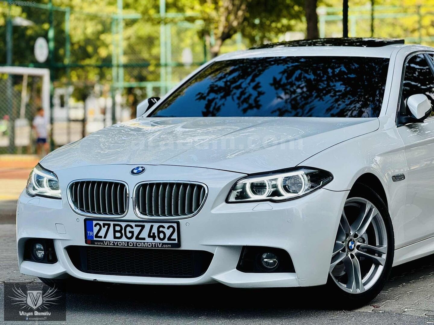 Galeriden BMW 5 Serisi 520i Premium 2015 Model Gaziantep 248.000 km Beyaz 3