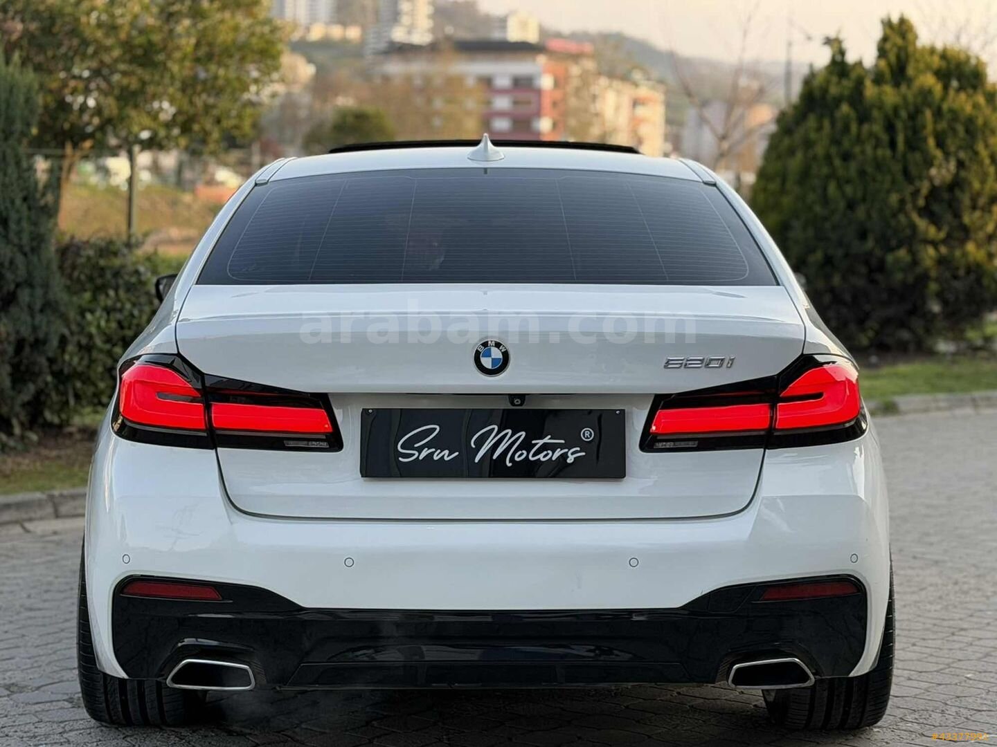 Galeriden BMW 5 Serisi 520i Executive M Sport 2017 Model Ordu 198.000 km Beyaz 6