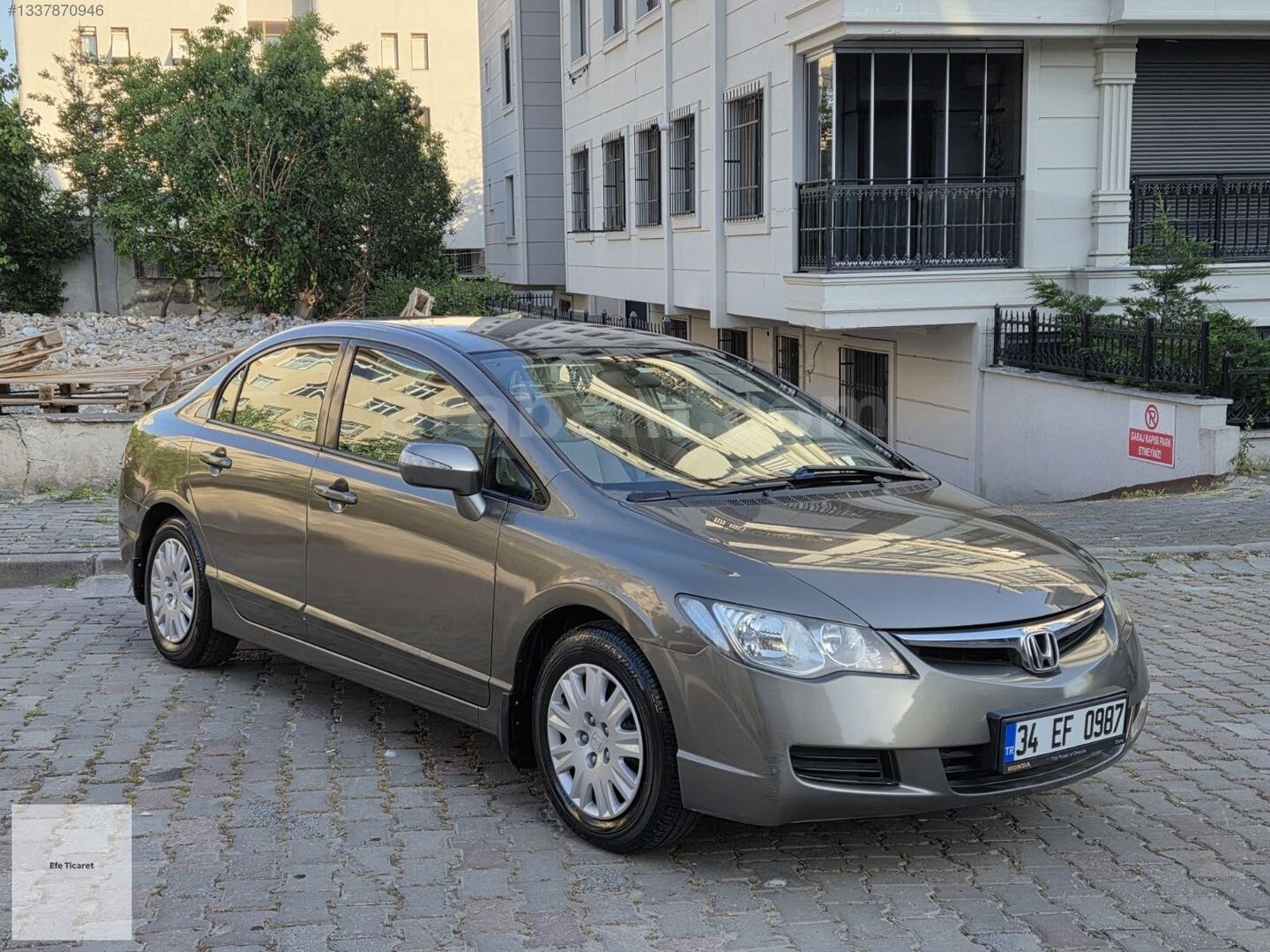 Galeriden Honda Civic 1.6i VTEC Dream 2007 Model İstanbul 39.000 km Bej 2