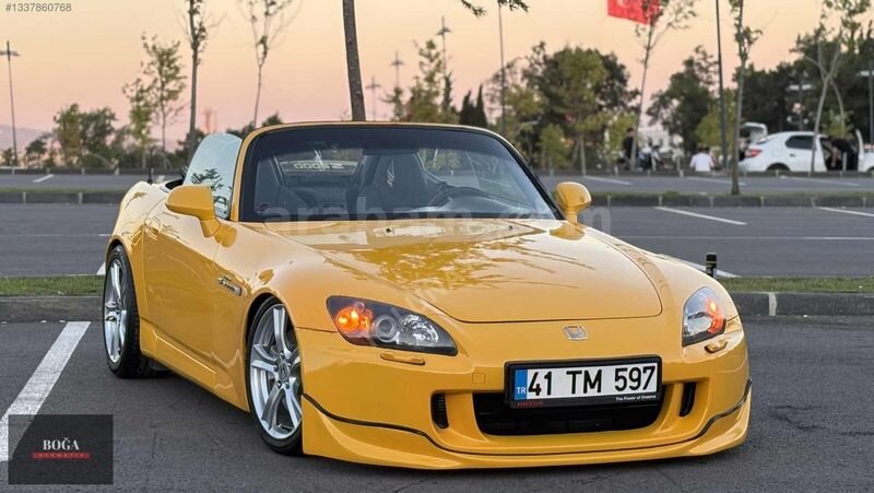 Galeriden Honda S2000 2.0 Vtec 2005 Model Kocaeli 169.000 km Sarı