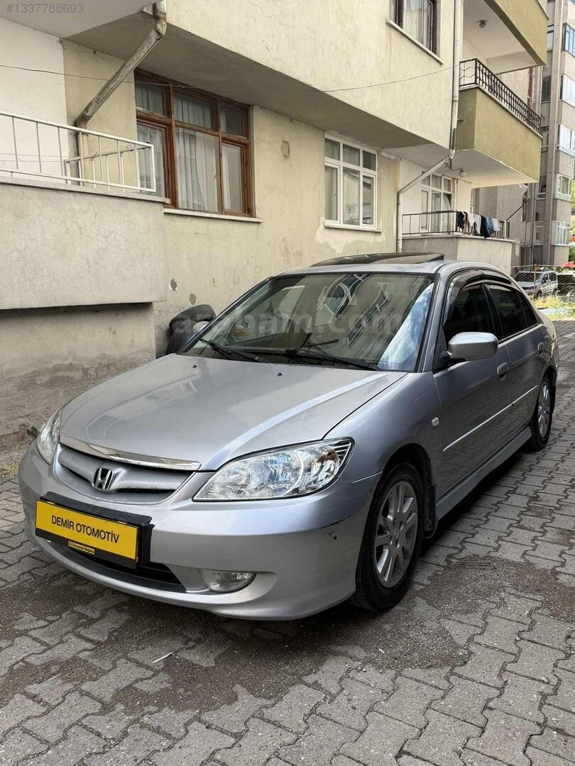 Galeriden Honda Civic 1.6i VTEC ES 2006 Model Kastamonu 298.000 km Gri 5