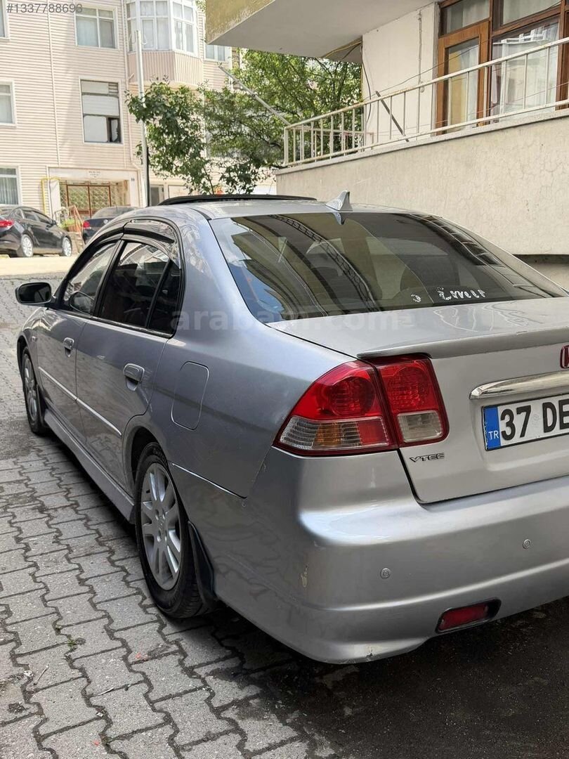 Galeriden Honda Civic 1.6i VTEC ES 2006 Model Kastamonu 298.000 km Gri 6