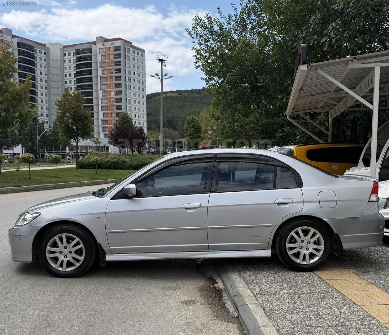 Galeriden Honda Civic 1.6i VTEC ES 2006 Model Kastamonu 298.000 km Gri 2