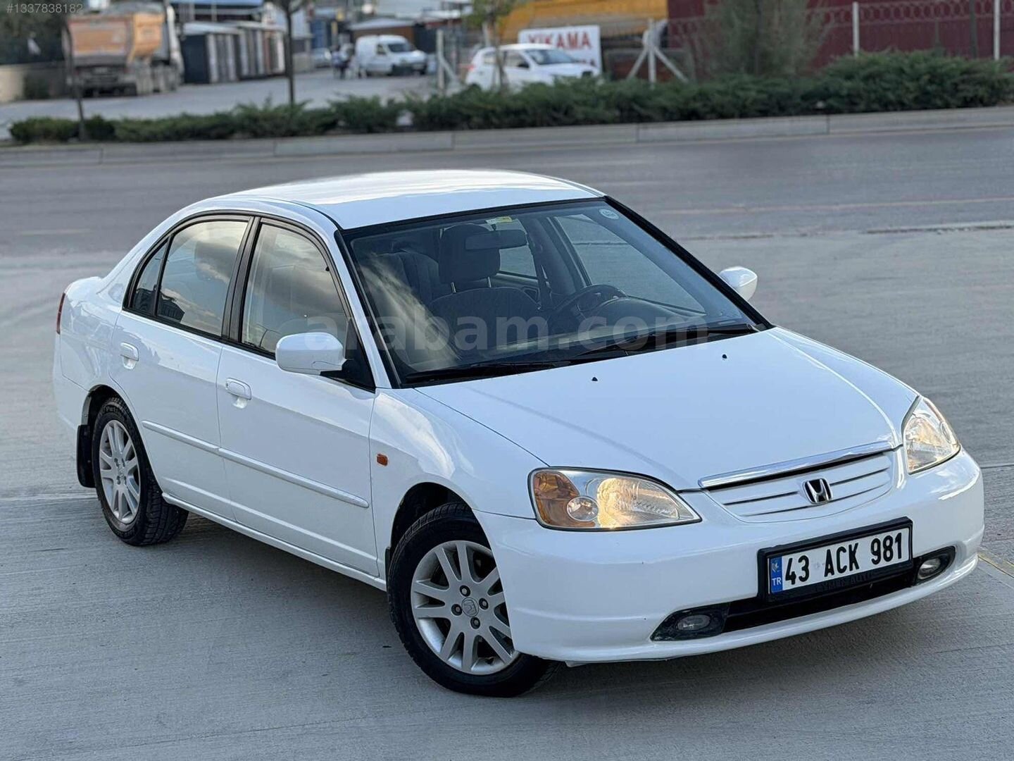 Galeriden Honda Civic 1.6i VTEC ES 2003 Model Ankara 230.000 km Beyaz 2